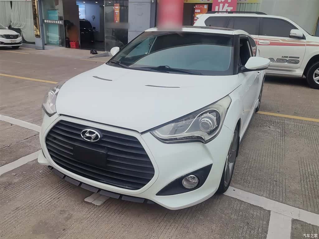 Hyundai Veloster, 2014 1