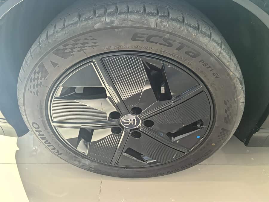 BYD Song L EV 2025, фото 13