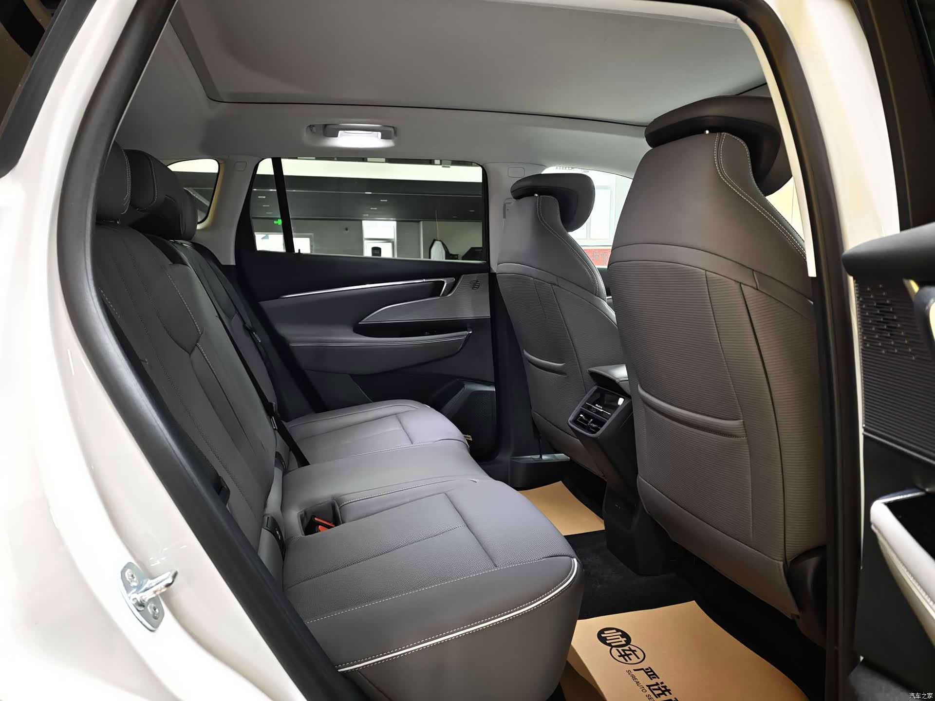 Buick E5, 2025 10