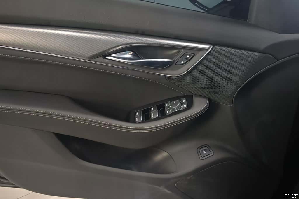 Cadillac CT5, 2022 7