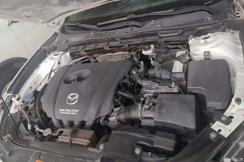 Mazda CX-4, 2016 10