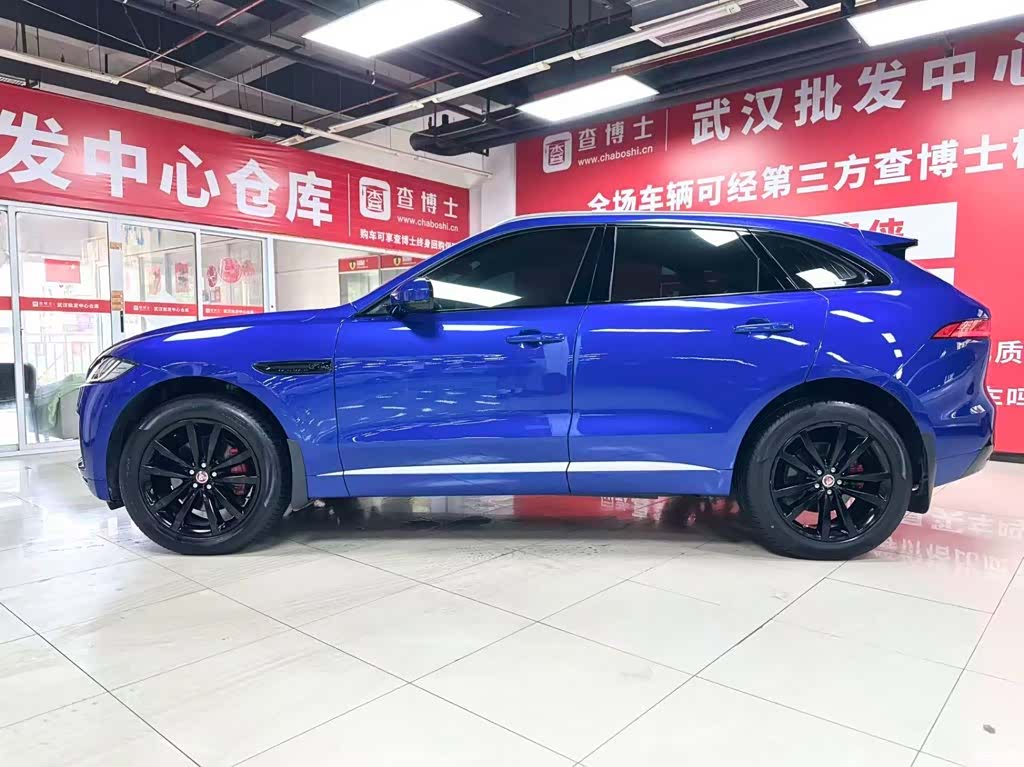Jaguar F-PACE, 2018 4