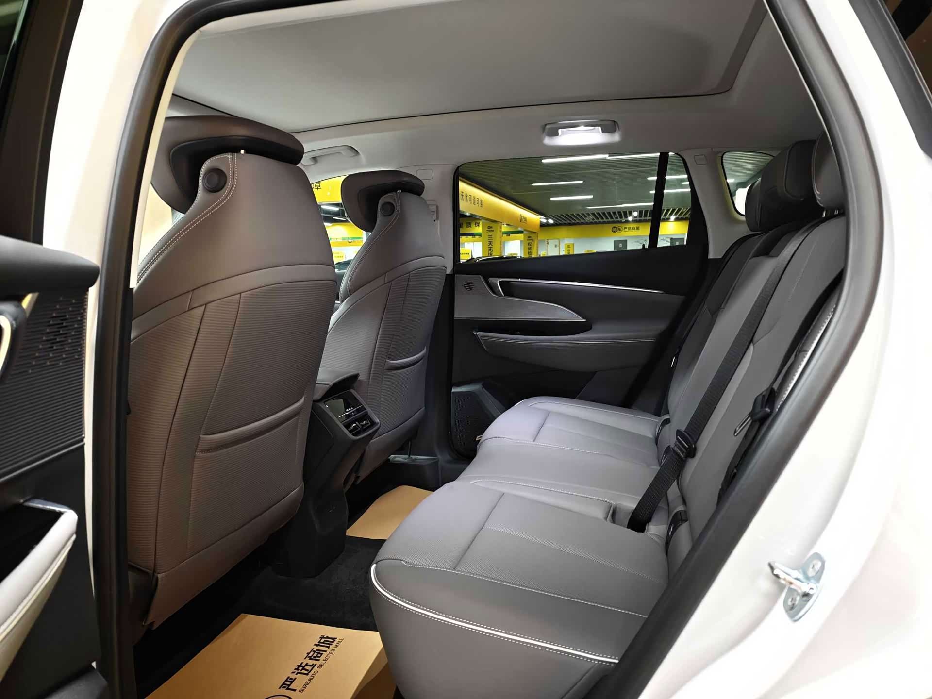 Buick E5, 2025 11