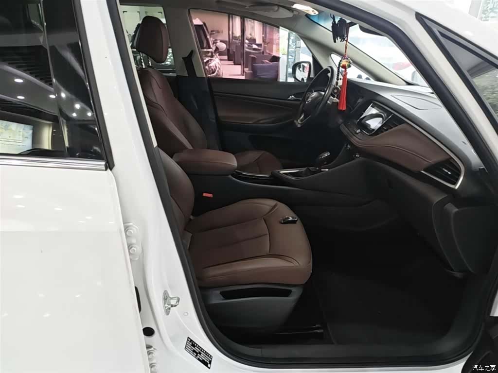 Buick GL6, 2020 25
