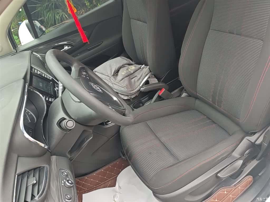 Buick Encore, 2019 15