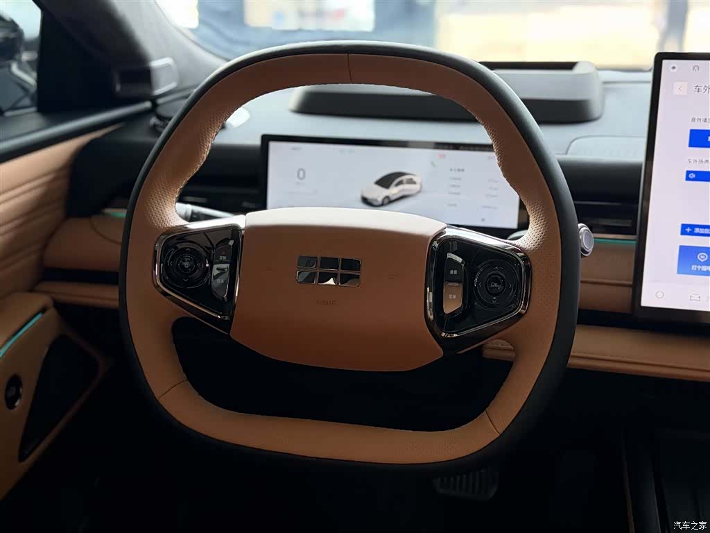 Geely 8, 2025 25