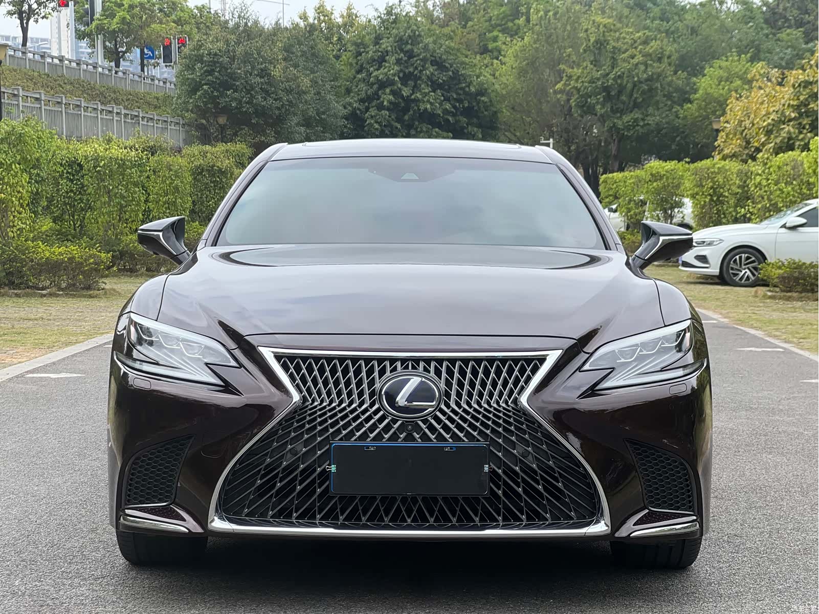 Lexus LS, 2019 2