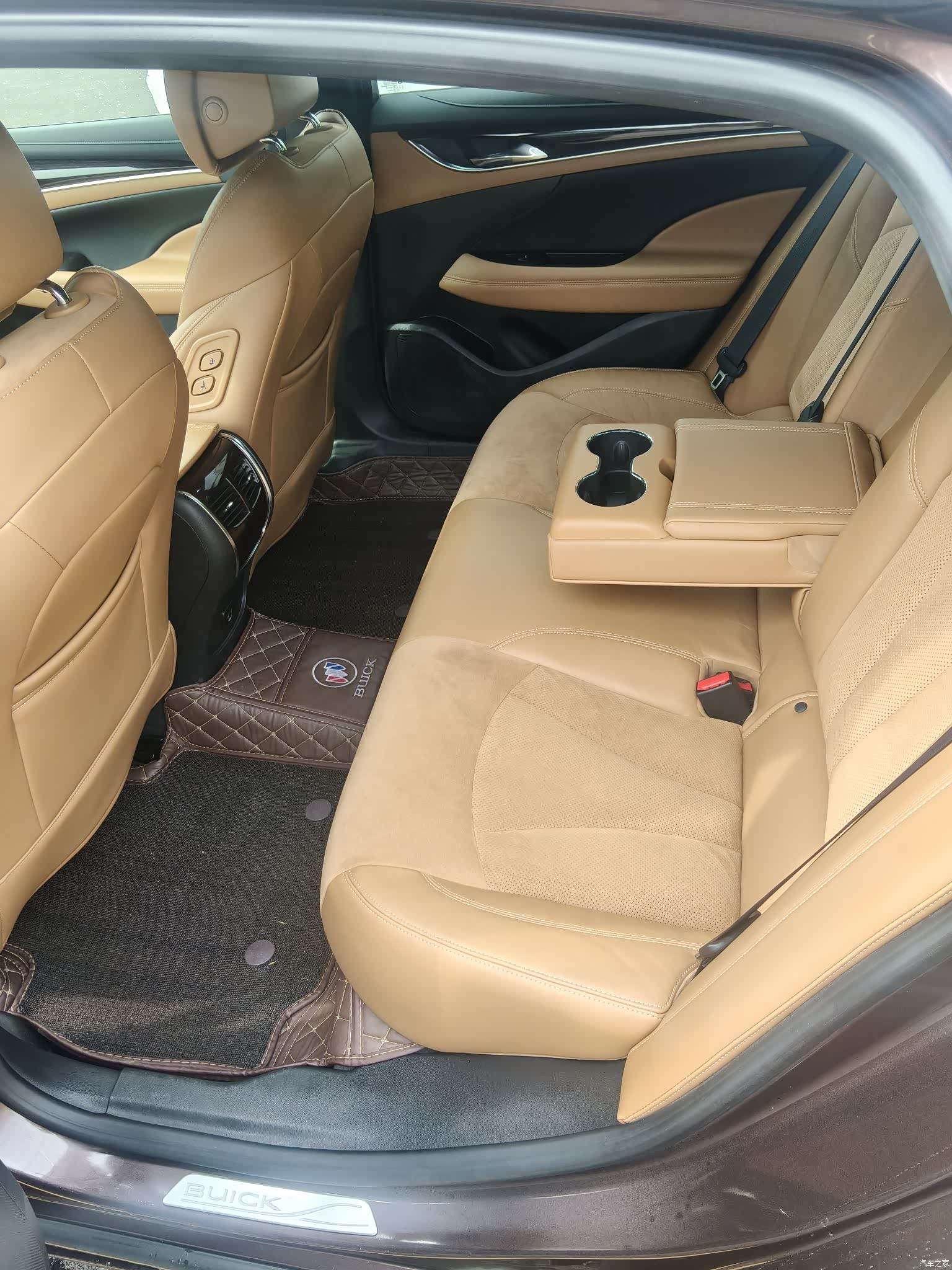 Buick LaCrosse, 2016 16