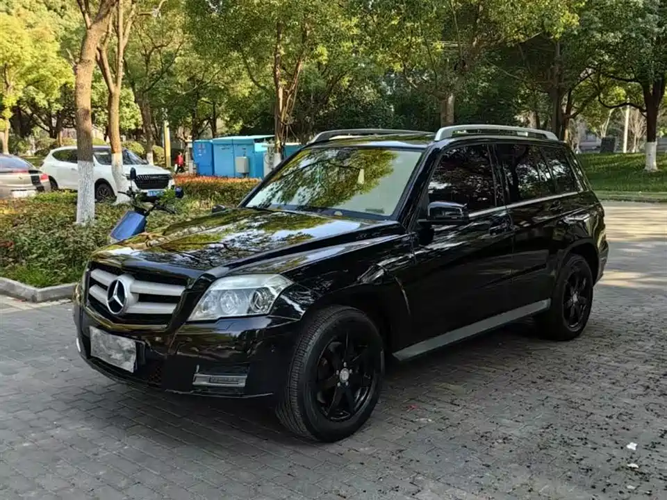 Mercedes-Benz GLK grade