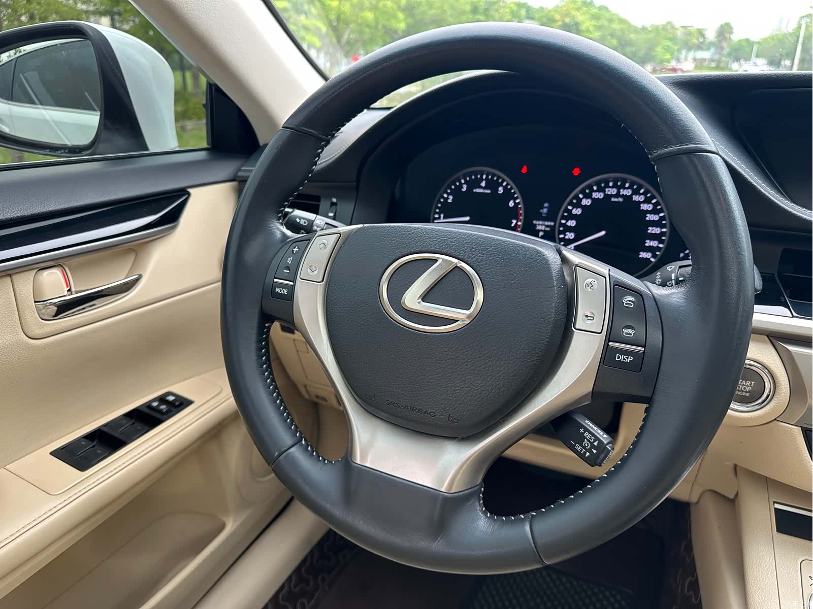 Lexus ES, 2014 10