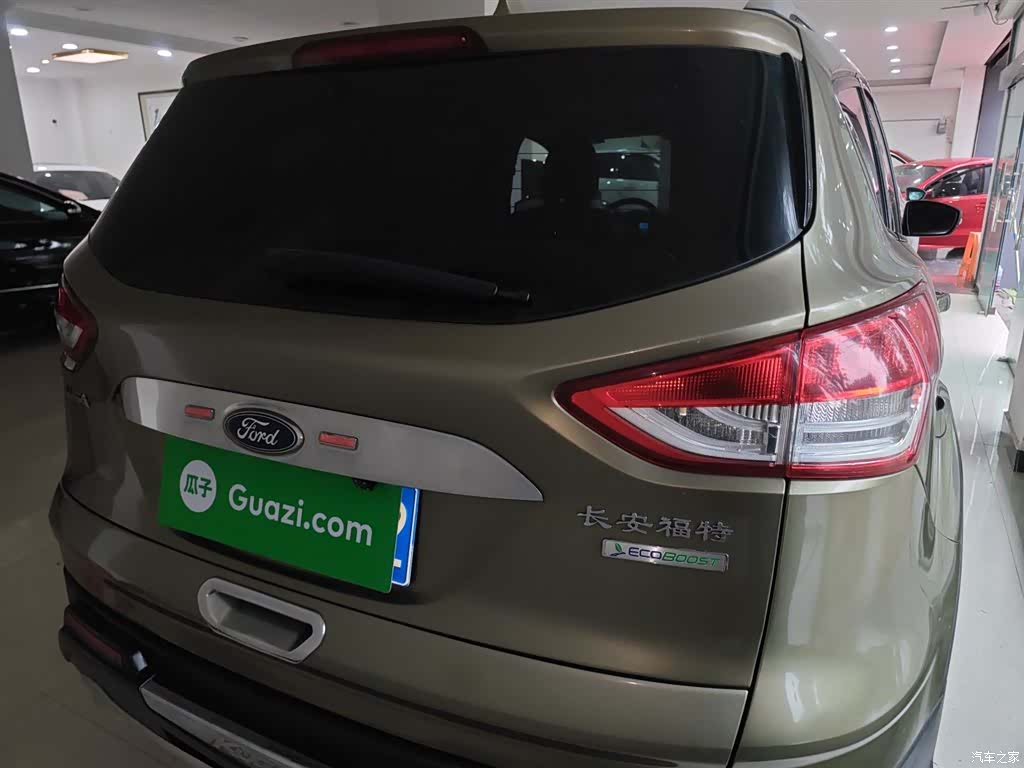 Ford Kuga, 2016 6