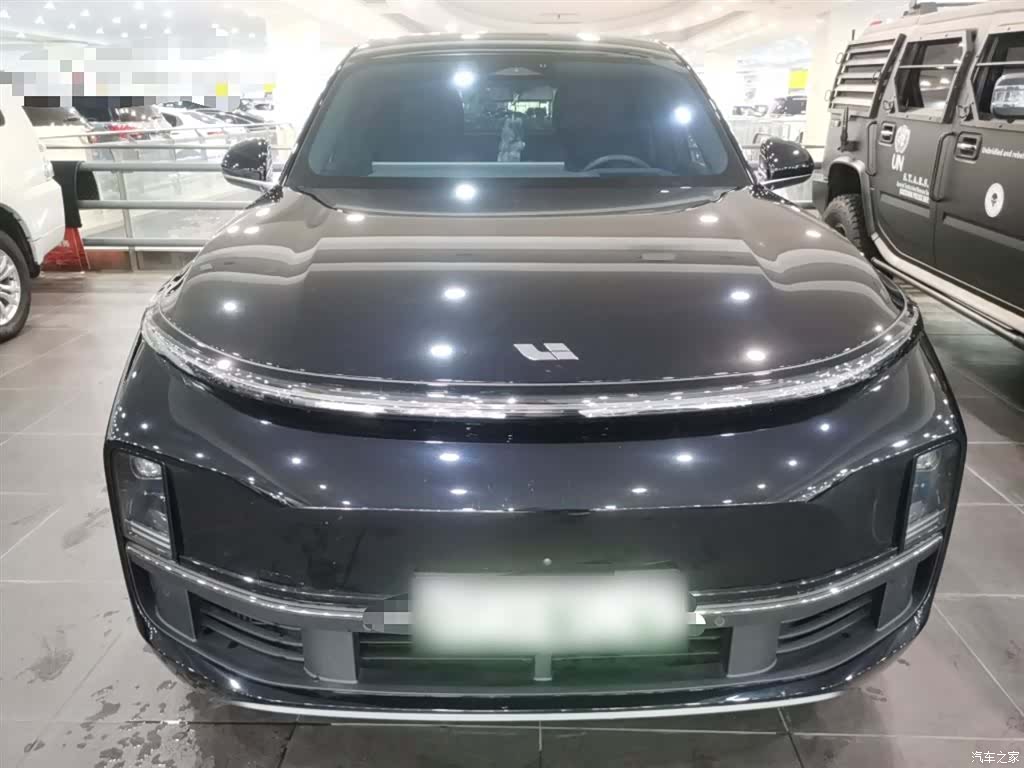 Li Auto L8, 2024 3