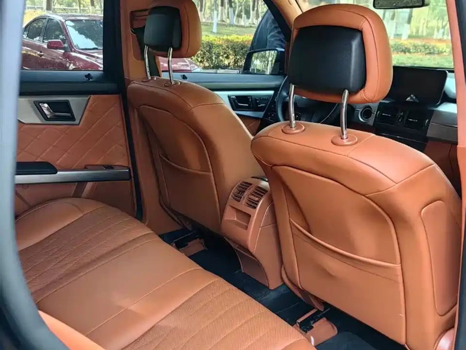 Mercedes-Benz GLK grade