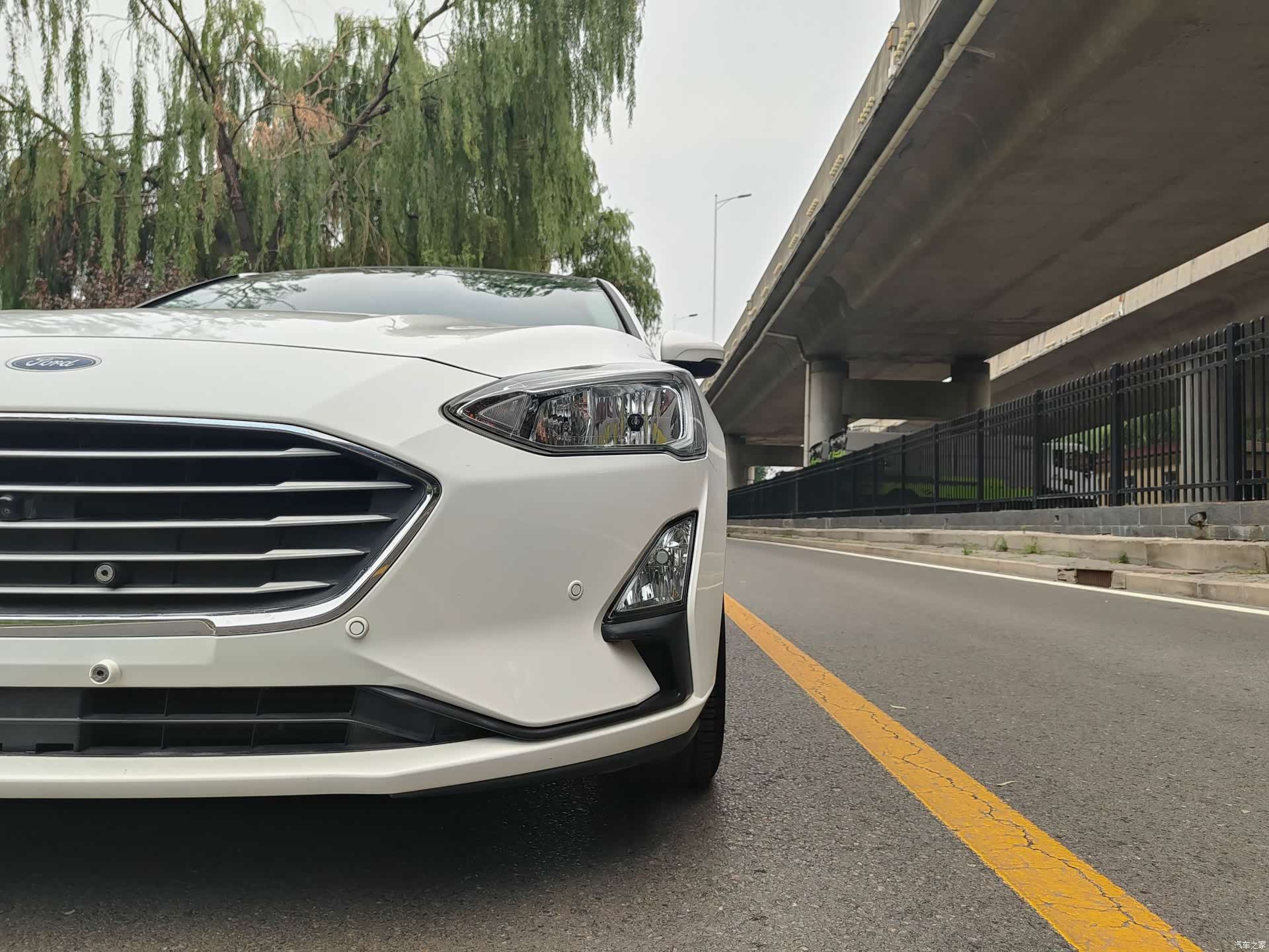 Ford Focus, 2019 10