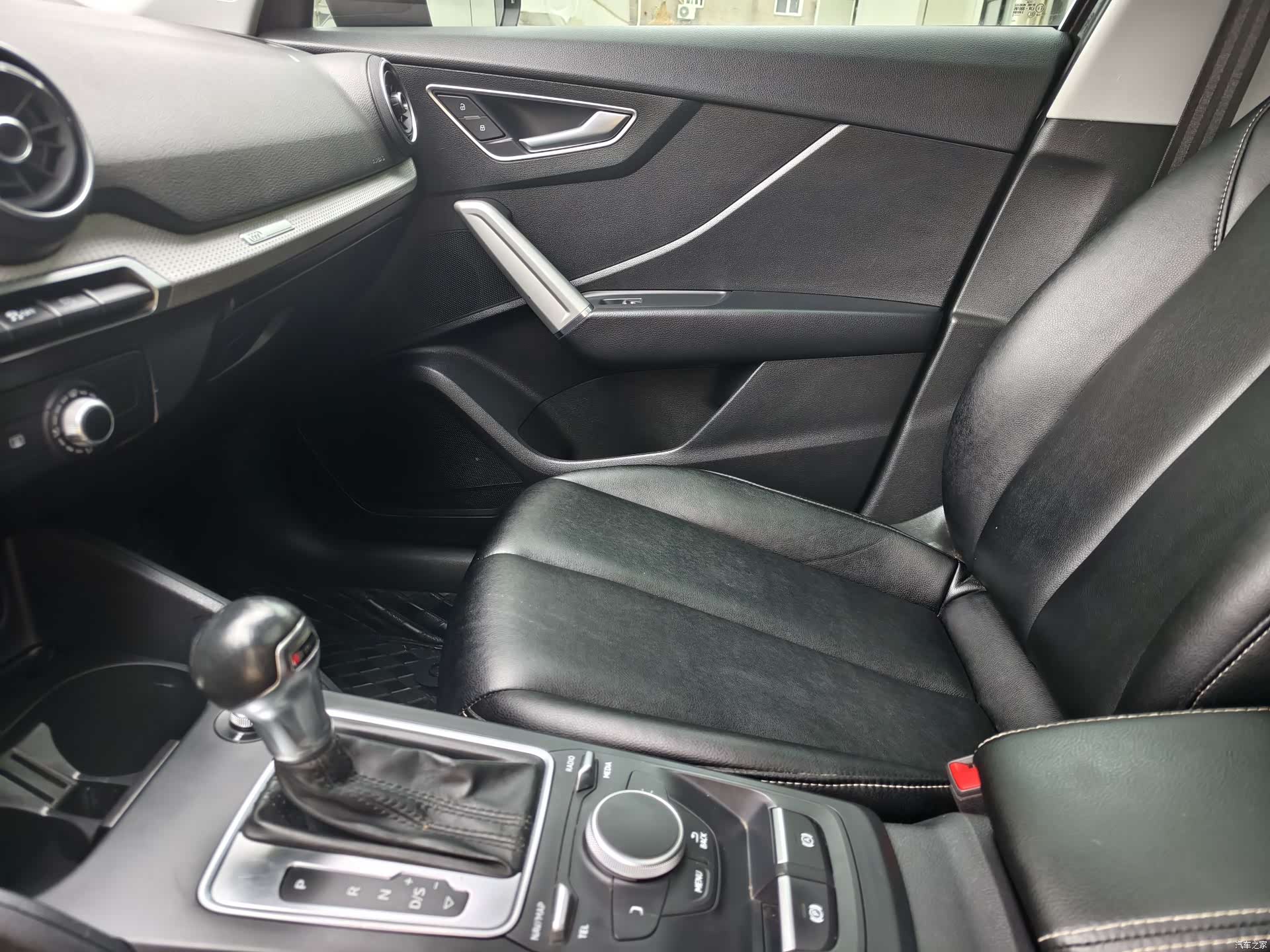 Audi Q2L, 2021 12
