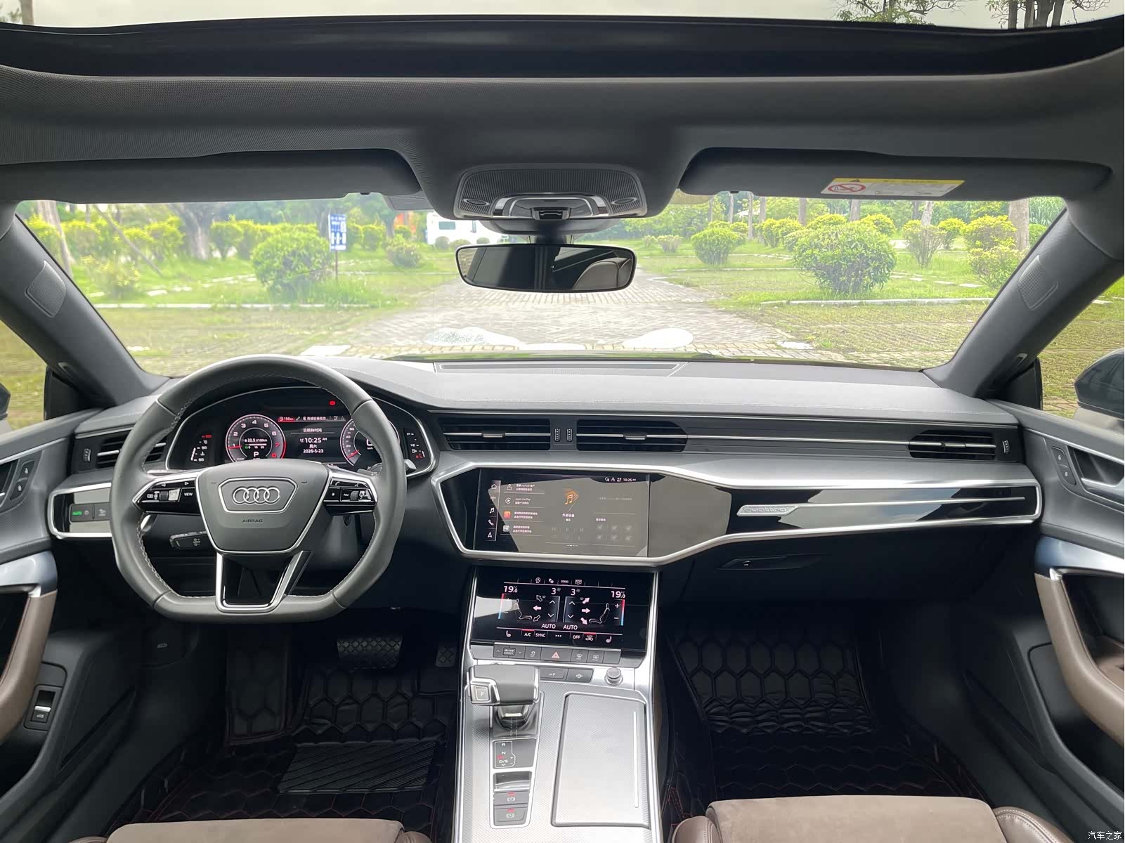 Audi A7L, 2023 17