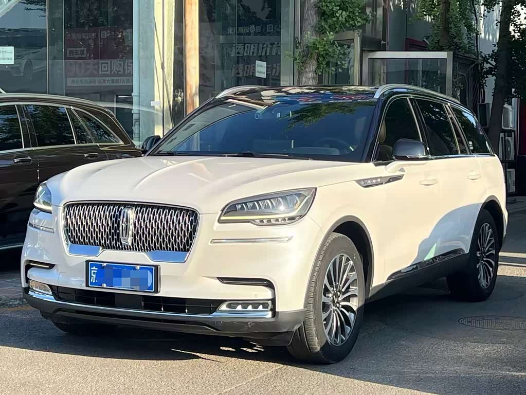 Lincoln Aviator