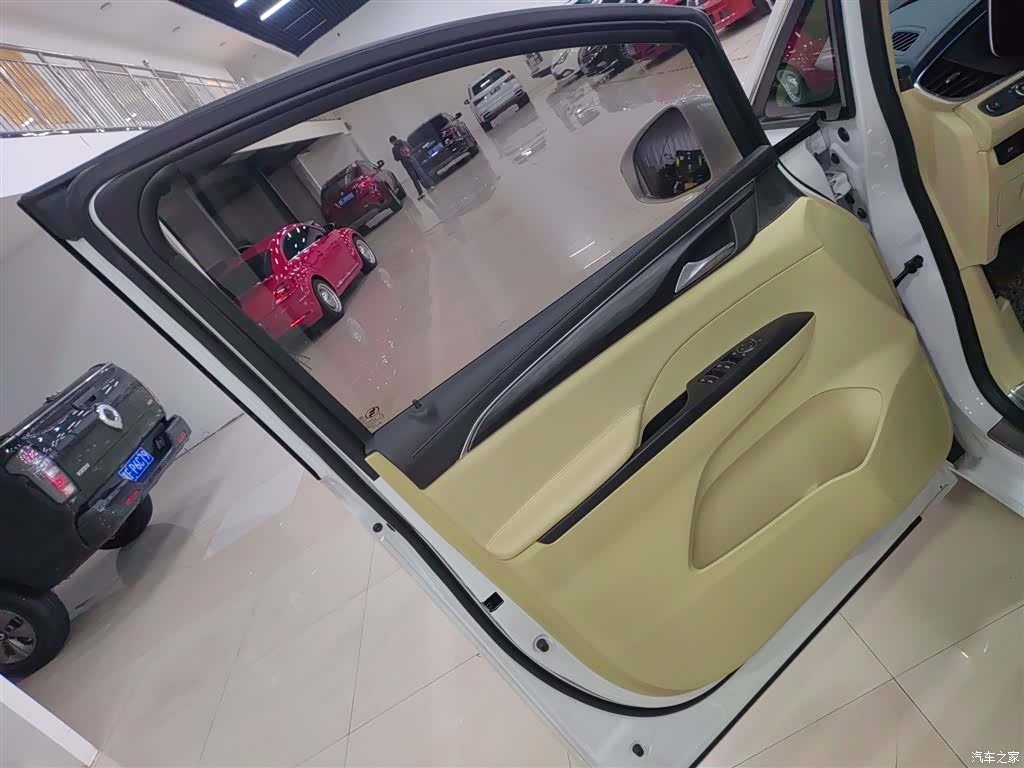 Buick GL8, 2023 28