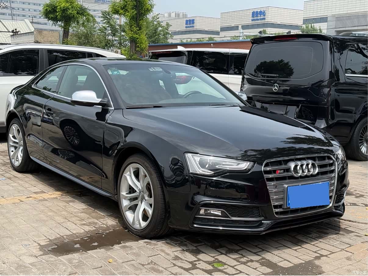 Audi S5, 2014 3