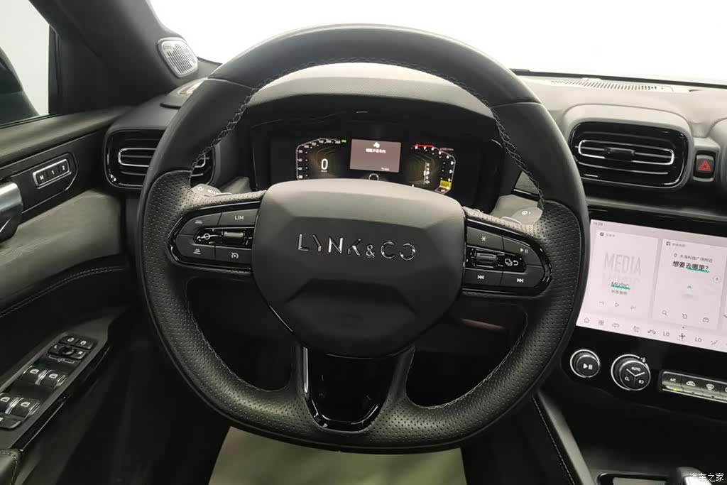 Lynk & Co 02, 2022 15