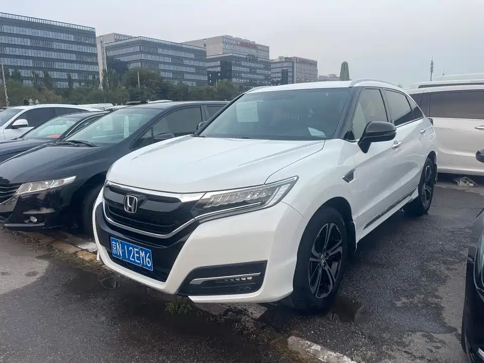 Honda UR-V