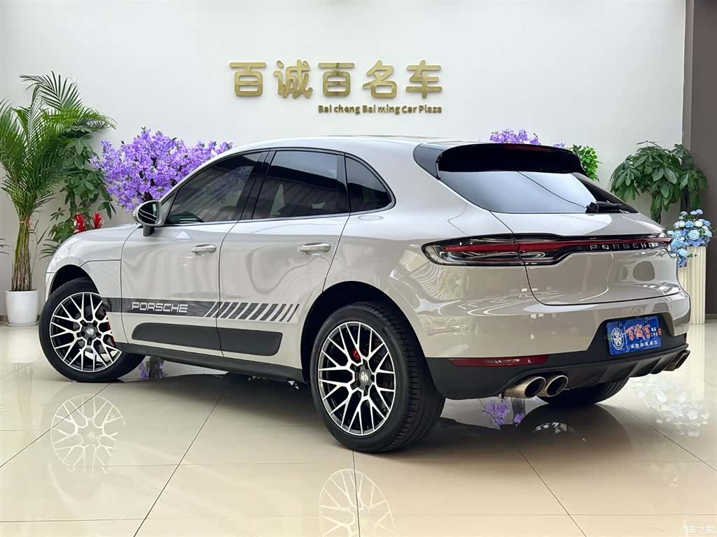 Porsche Macan, 2019 все фото
