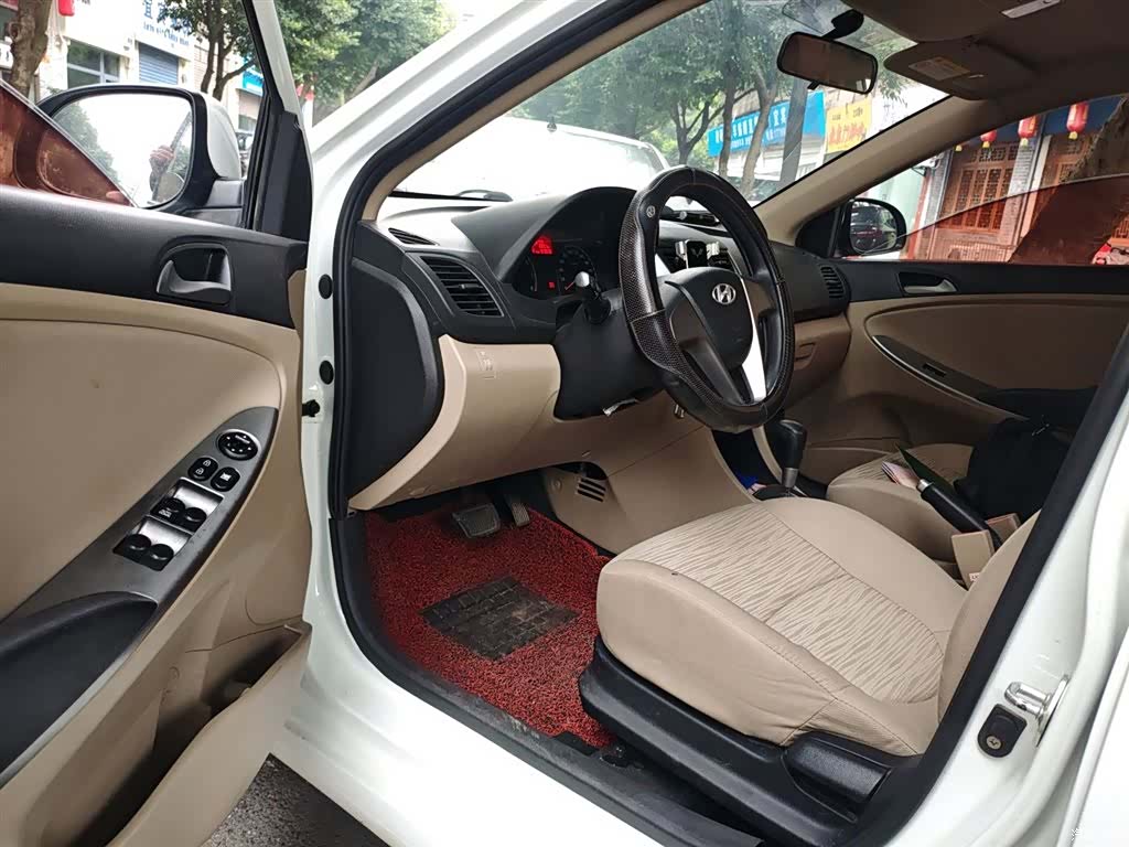 Hyundai GLS, 2017 14