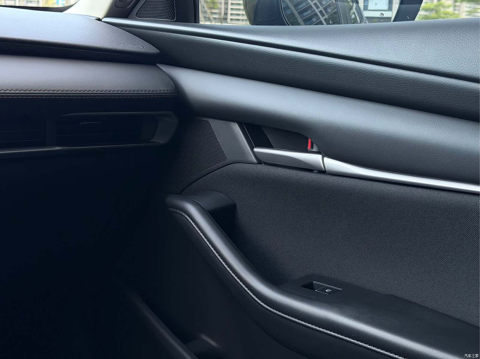Mazda Mazda3, 2023 13