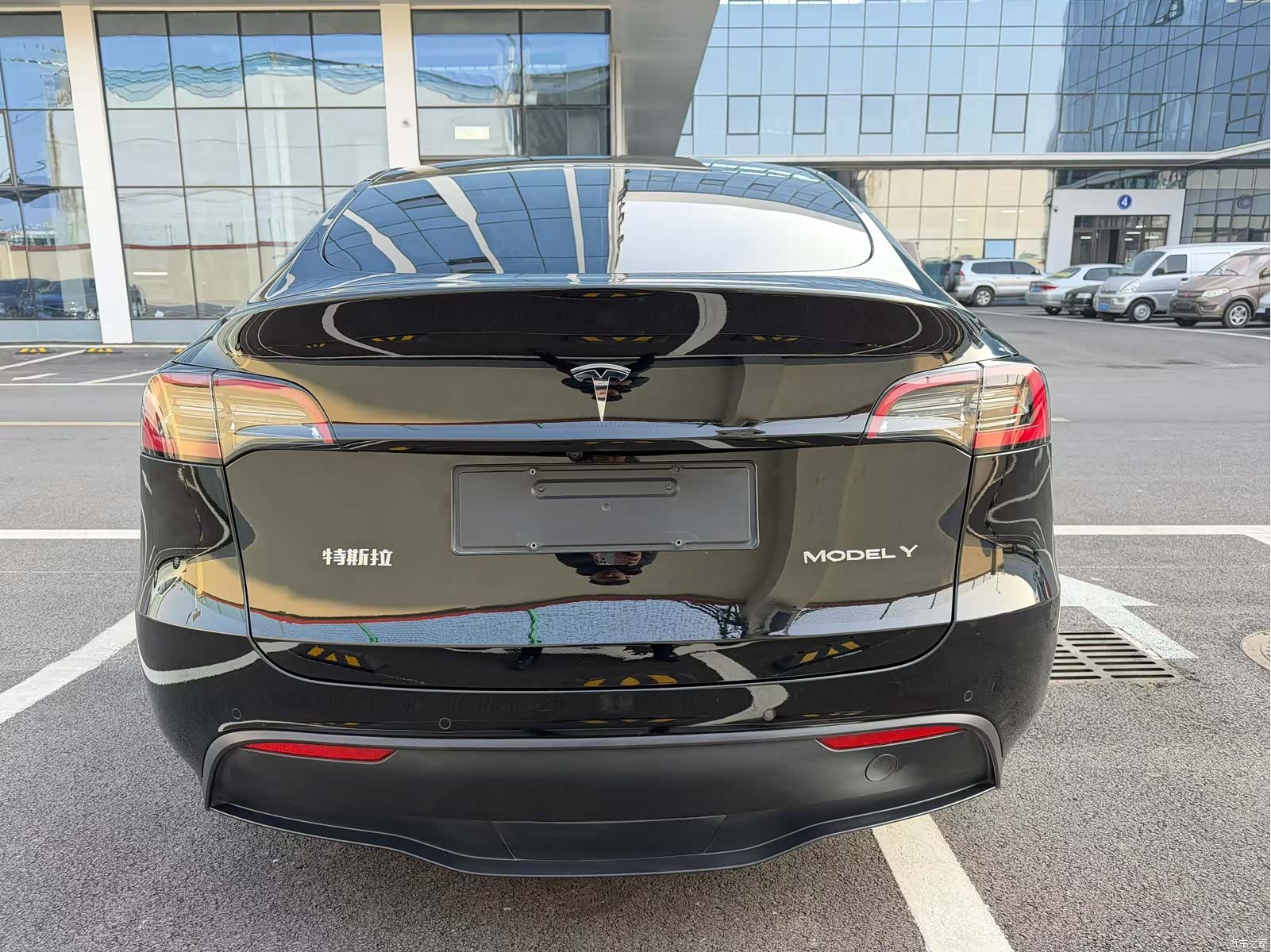 Tesla Model Y, 2021 7