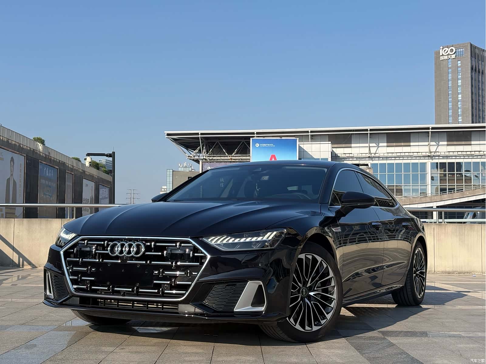 Audi A7L, 2024 2