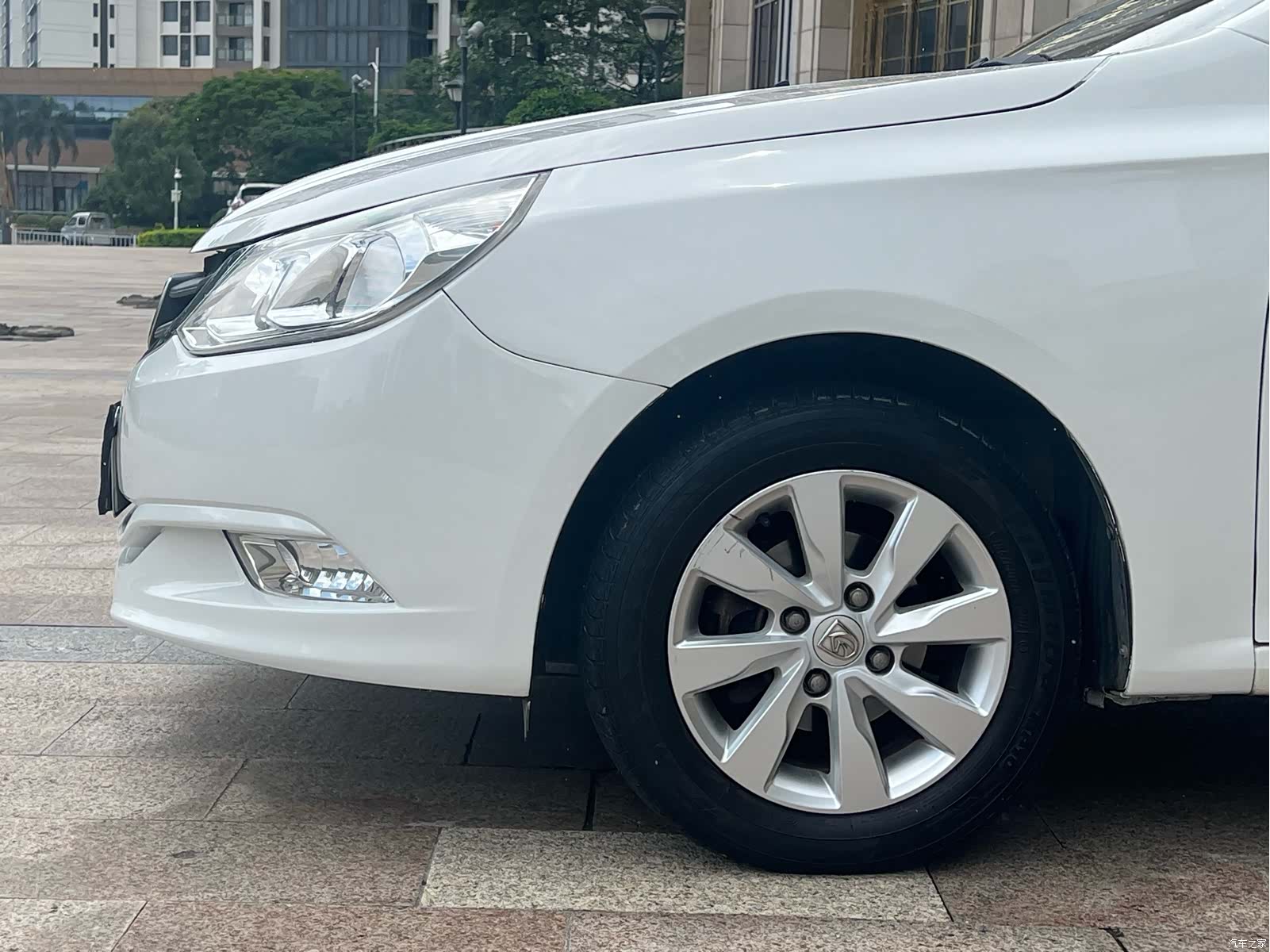 Wuling 630, 2015 все фото