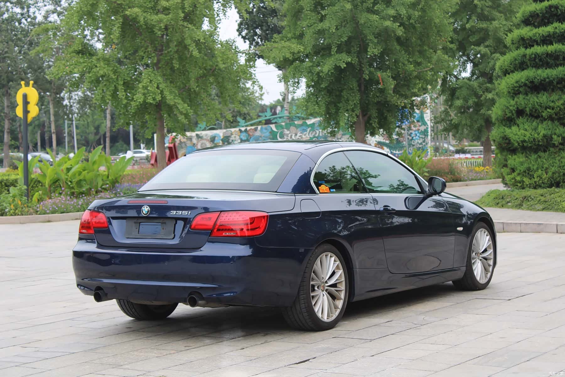 BMW 3 Series, 2010 9