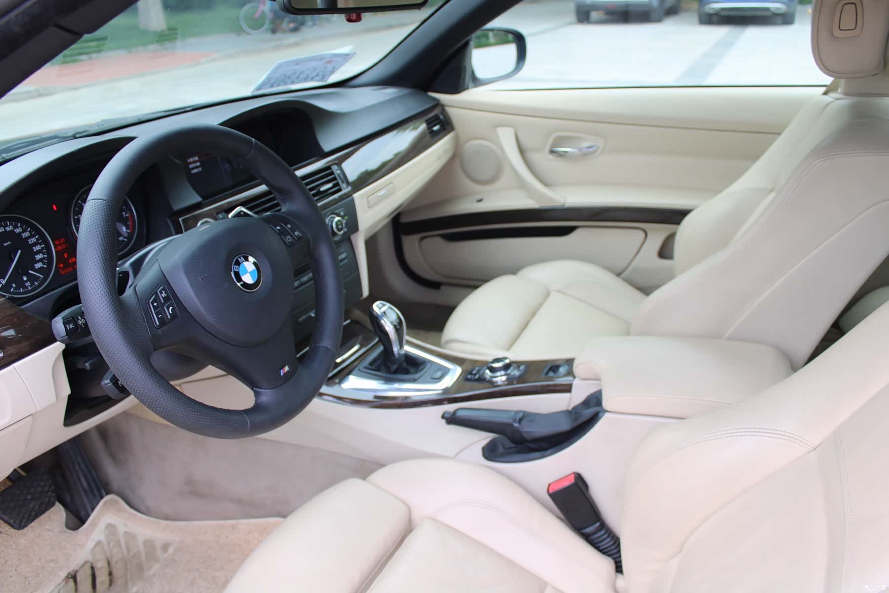 BMW 3 Series, 2010 14