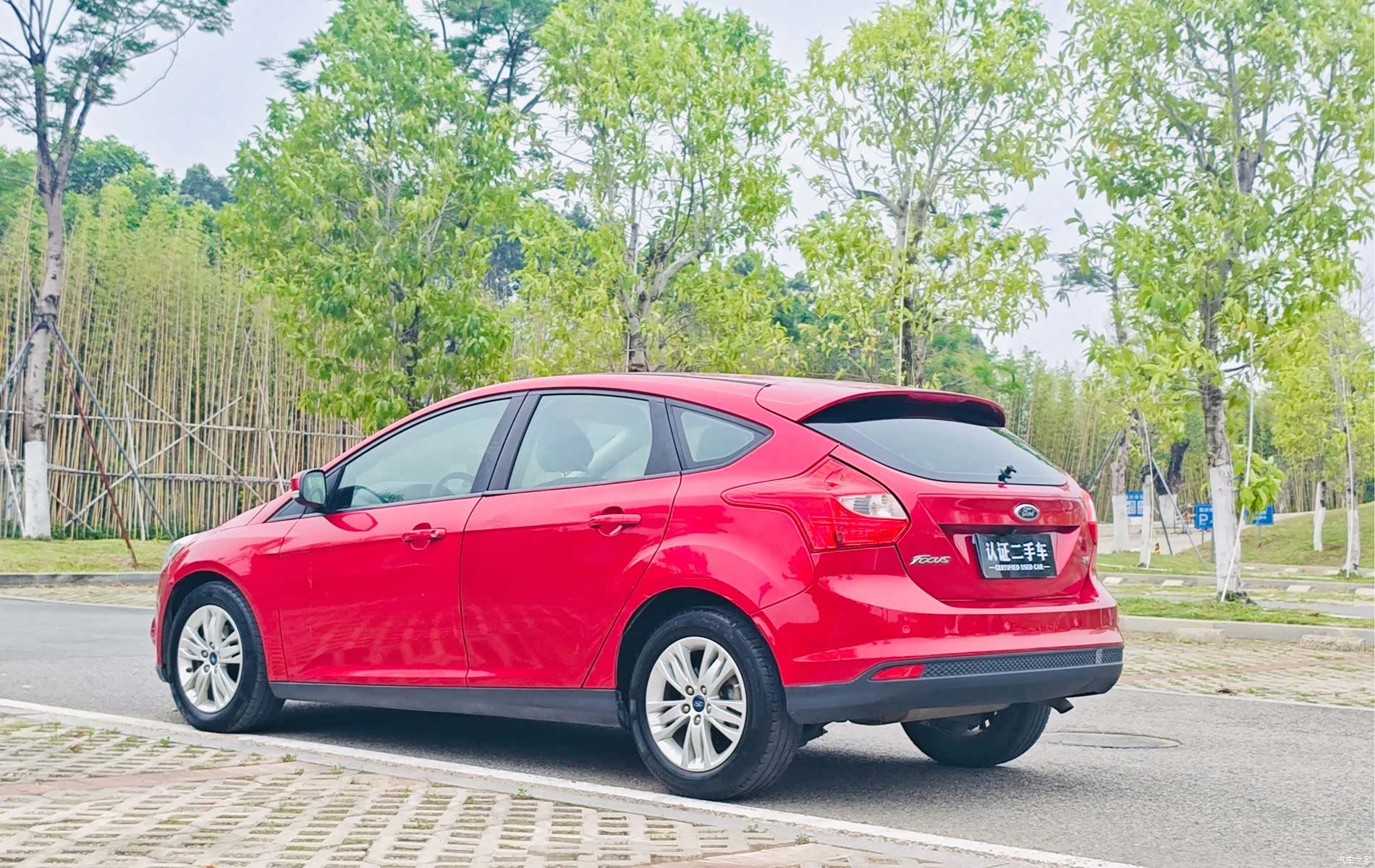 Ford Focus, 2013 7