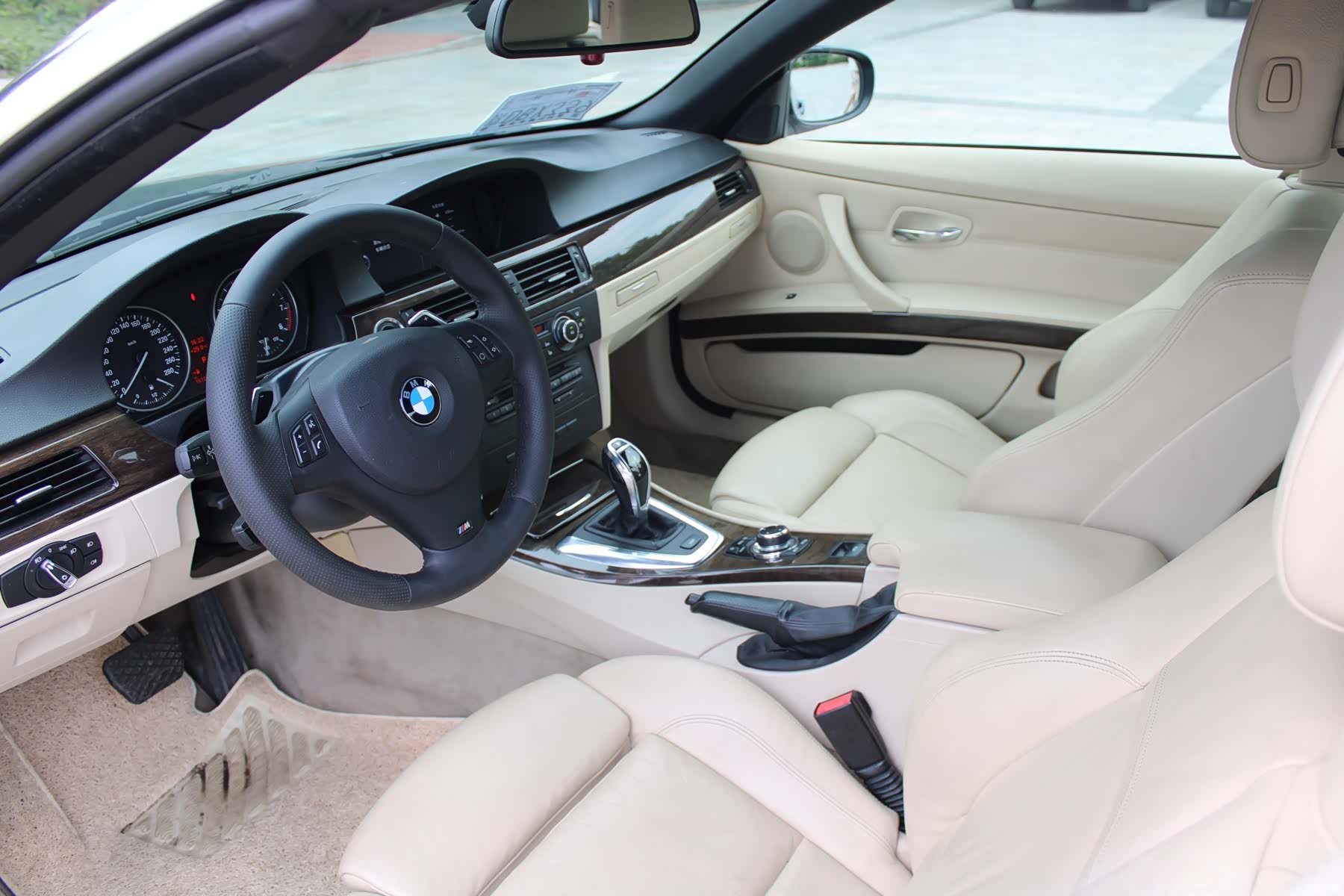 BMW 3 Series, 2010 18