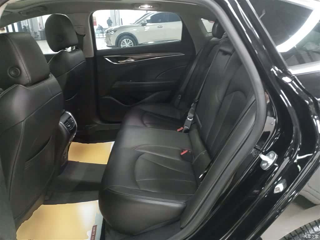Buick LaCrosse, 2023 13