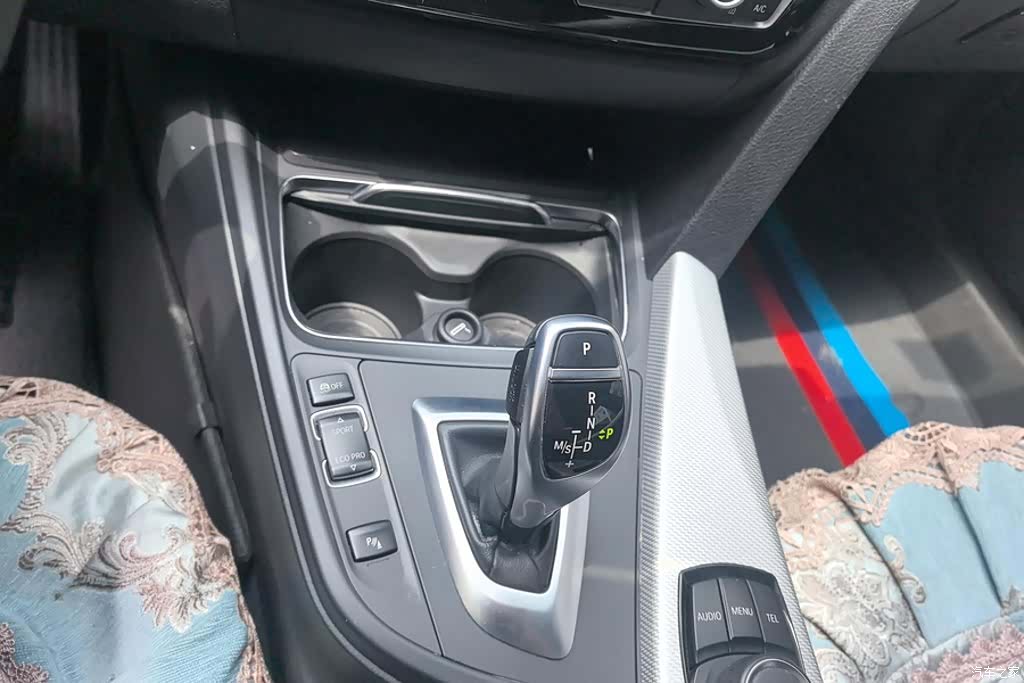 BMW 3 Series, 2017 16