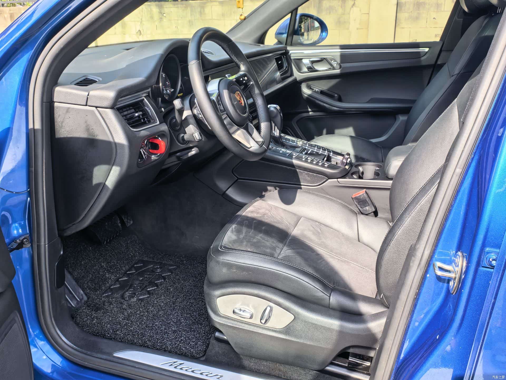 Porsche Macan, 2017 все фото