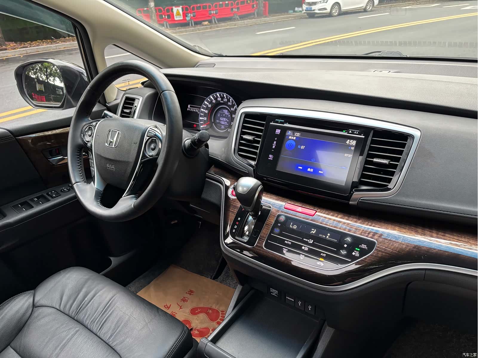 Honda Odyssey, 2016 24