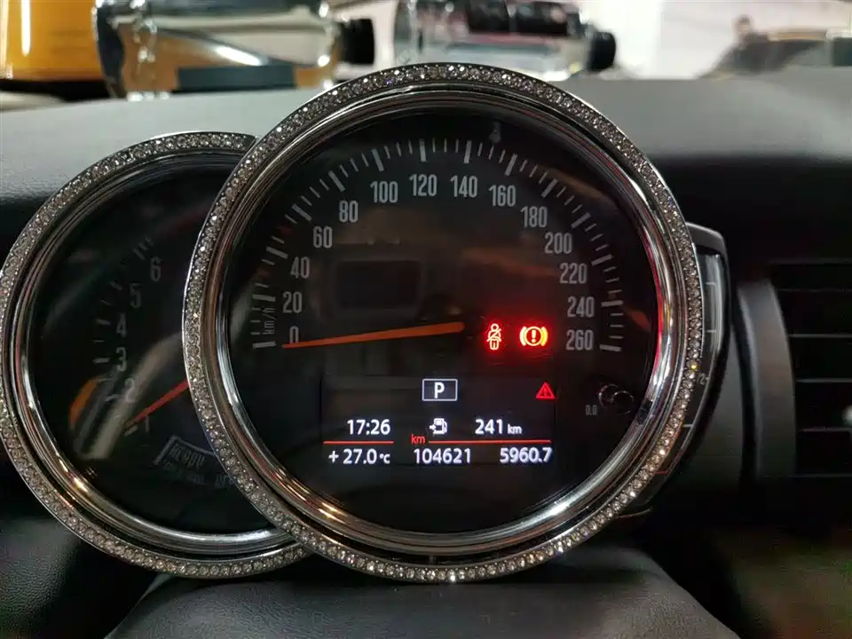 MINI MINI