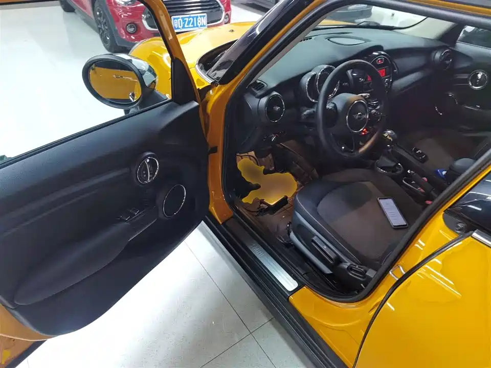 MINI MINI