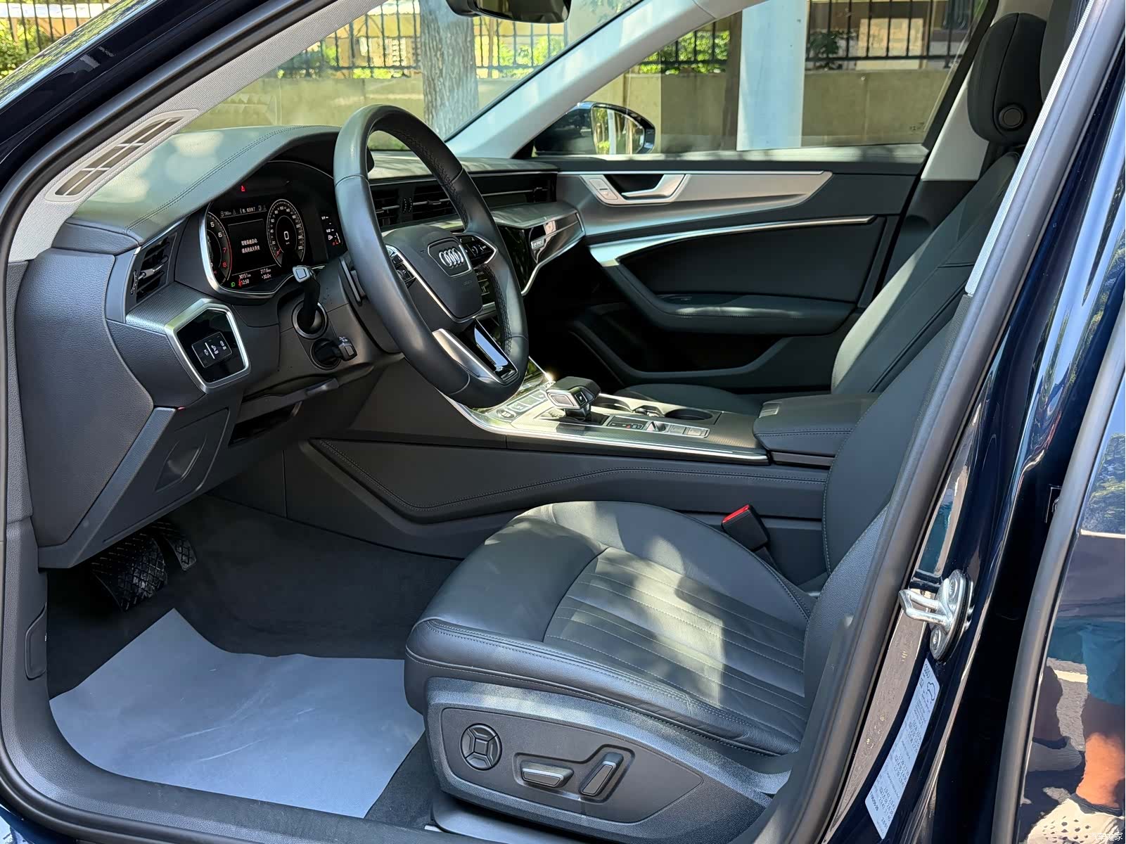 Audi A6, 2022 7