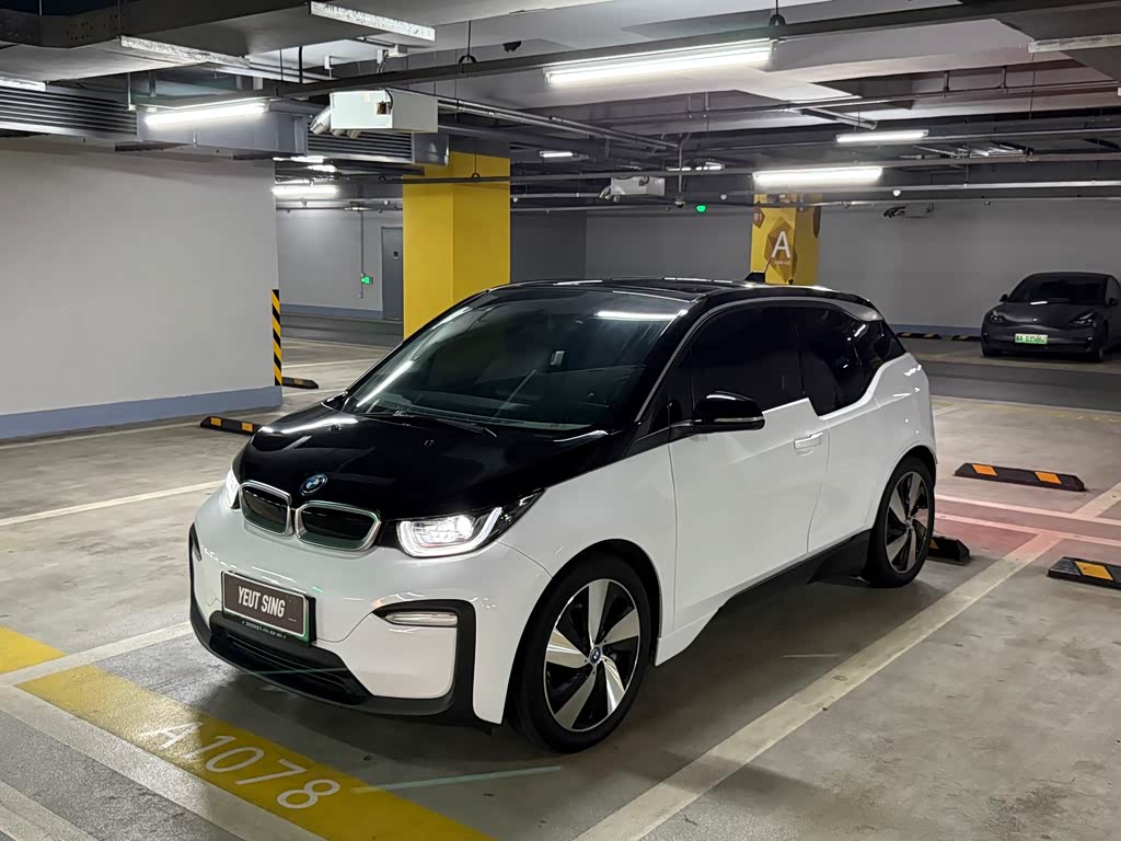 BMW i3