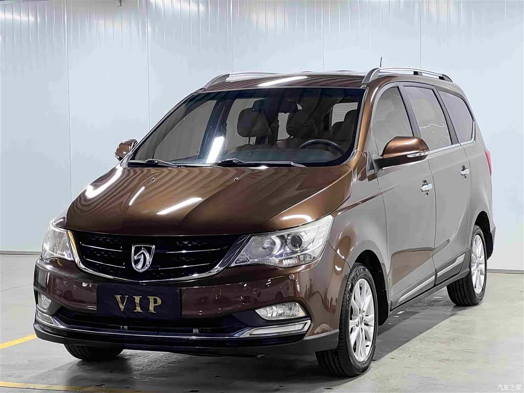 Wuling 730, 2016 1