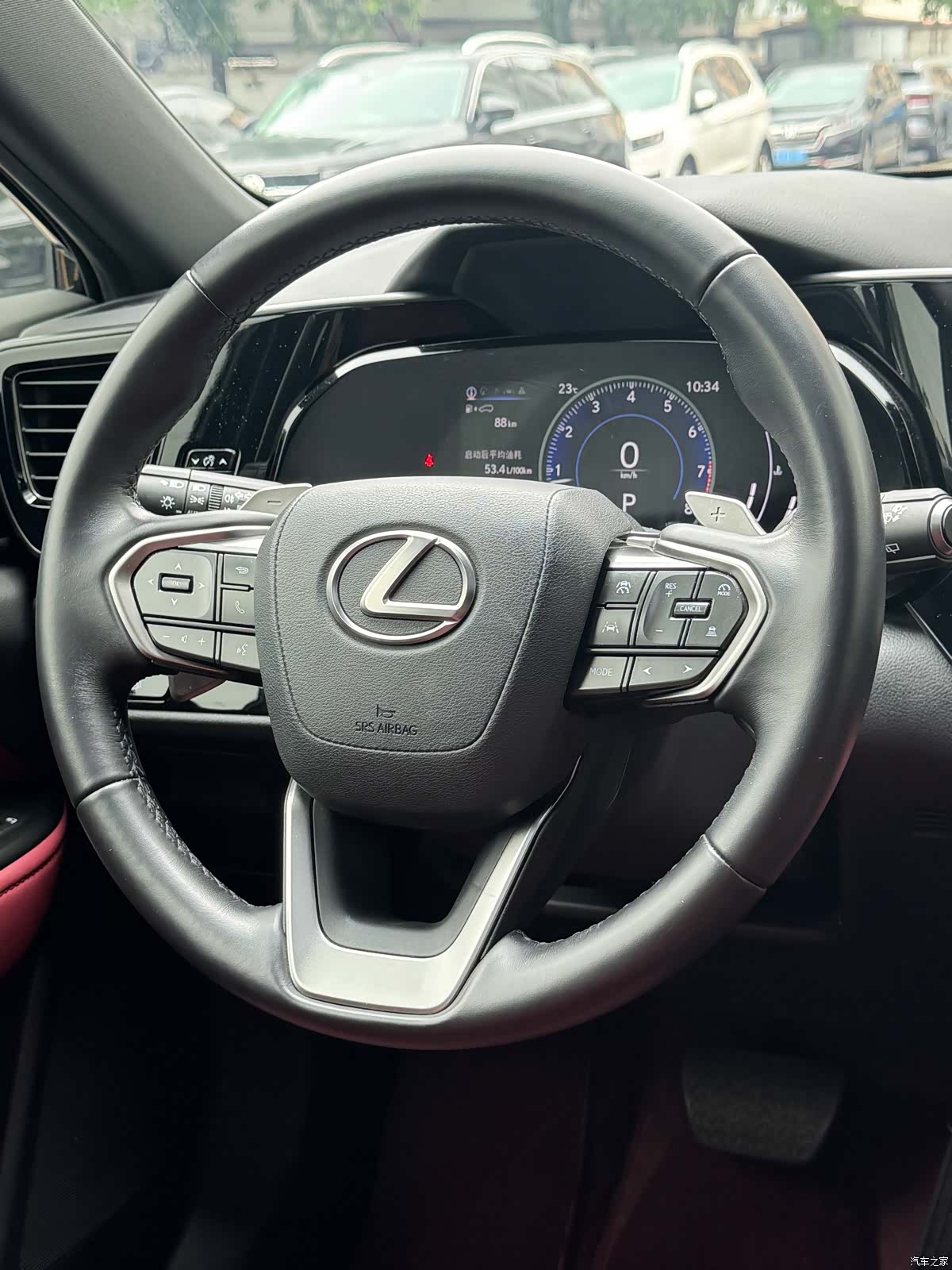 Lexus NX, 2024 10