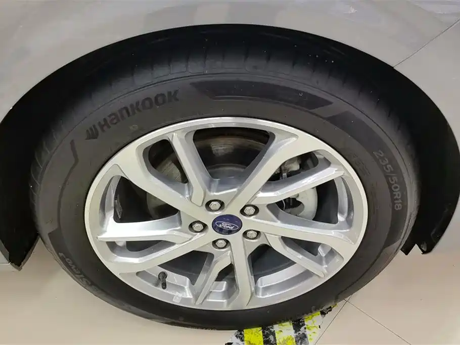 Ford Mondeo Ford Mondeo