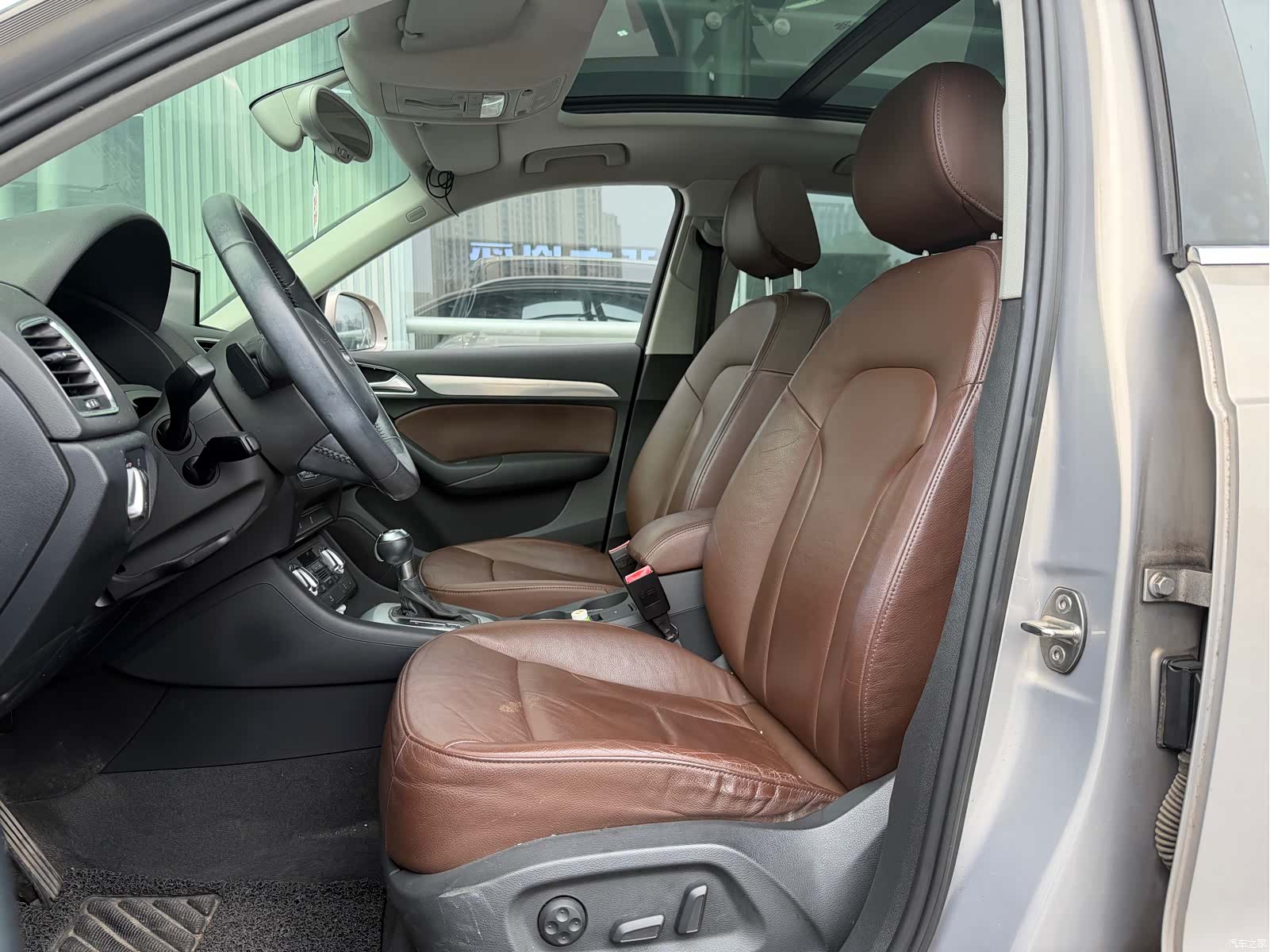 Audi Q3, 2013 10
