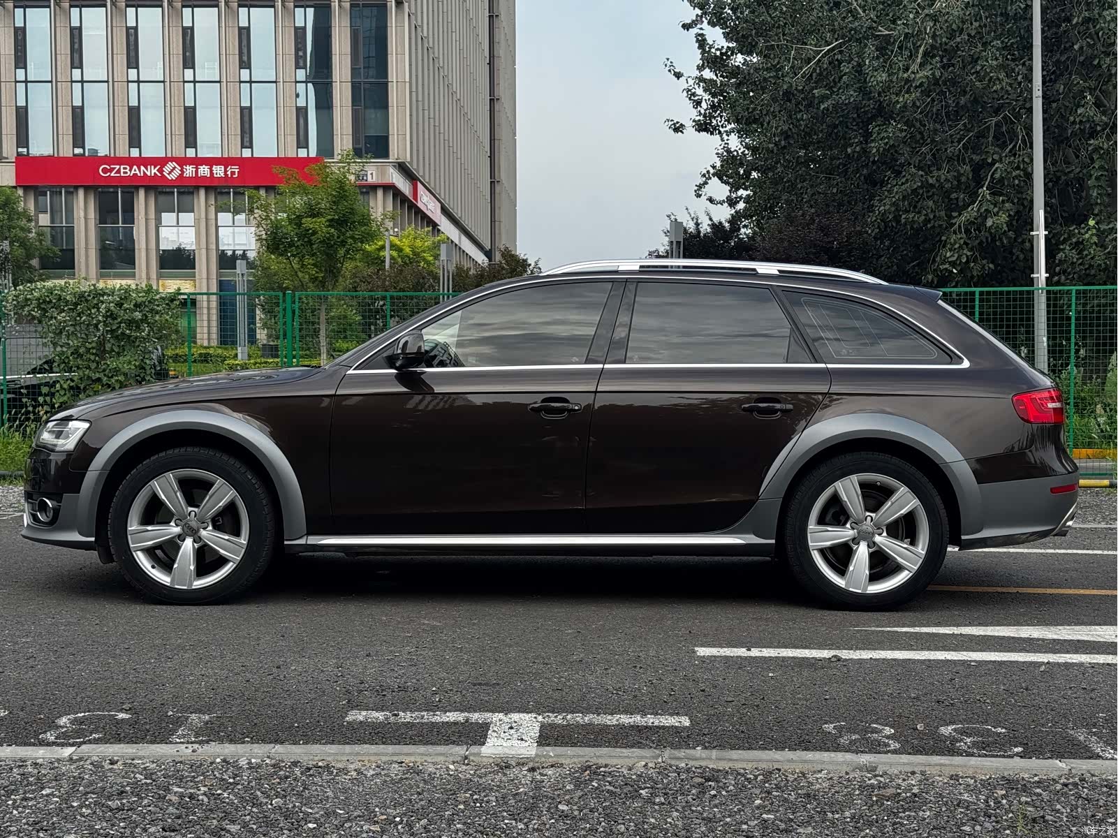 Audi A4, 2016 8