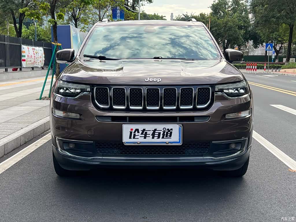 Jeep V, 2019 25