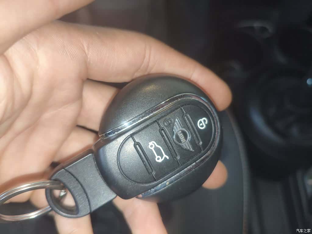 Mini ONE, 2020 14